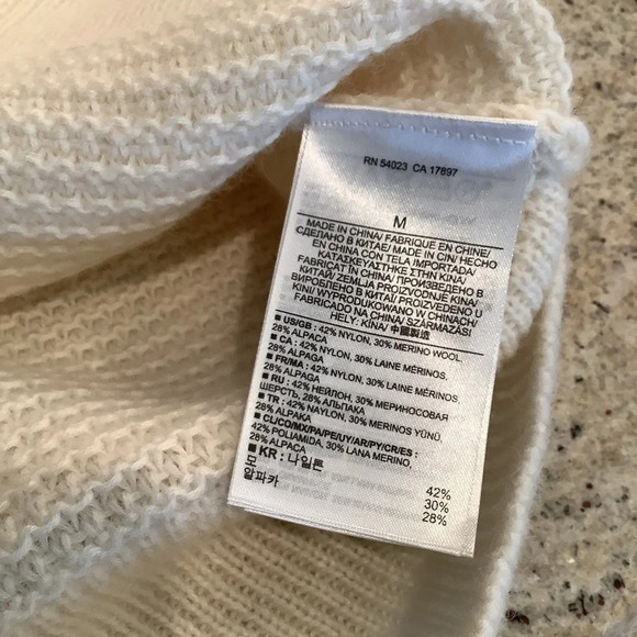 Banana Republic Cream Turtleneck Wool & Alpaca Blend Size Medium - Picture 7 of 8